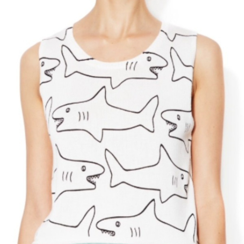 ISO Patterson J Kincaid Shark print top